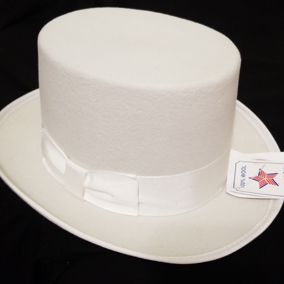 Boys white top hat Clearance